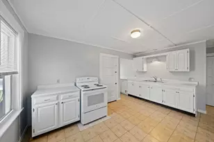 26-28 Newton, Braintree, MA 02184 - Photo 5