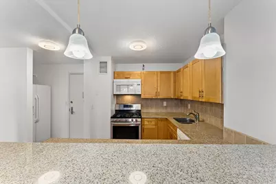 151 Tremont St #11U, Boston, MA 02111 - Photo 9