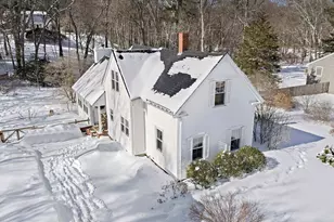 339 State St, Hanson, MA 02341 - Photo 1