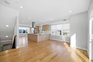 86 Blossom St, Chelsea, MA 02150 - Photo 5