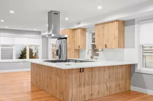 86 Blossom St, Chelsea, MA 02150 - Photo 3