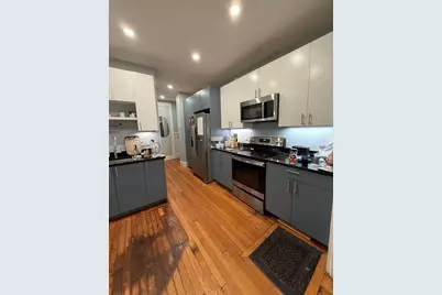 12 Bay State Rd #1, Boston, MA 02115 - Photo 3