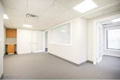 733 Memorial Ave, West Springfield, MA 01089 - Photo 11