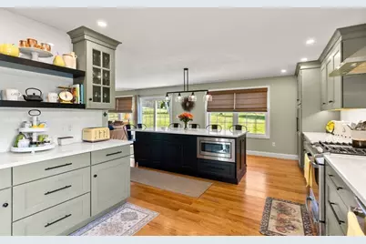 4 Fairway Drive, Groveland, MA 01834 - Photo 5