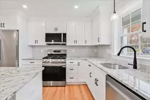 517 Mendon Rd, Attleboro, MA 02703 - Photo 5