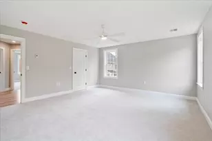 517 Mendon Rd, Attleboro, MA 02703 - Photo 19