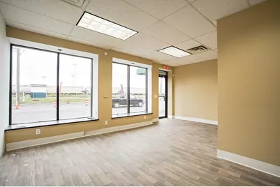 745 Memorial Ave, West Springfield, MA 01089 - Photo 9