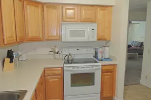 26 Greenleaves Dr, Amherst, MA 01002 - Photo 7