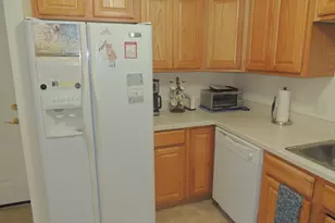 26 Greenleaves Dr, Amherst, MA 01002 - Photo 5