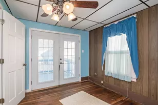 31 Greenwich St, Ludlow, MA 01056 - Photo 15