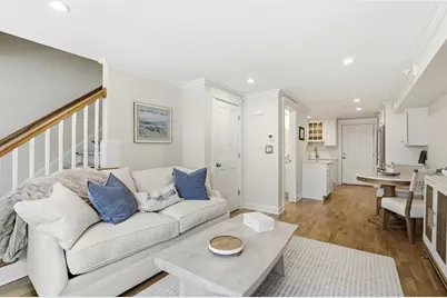 25 Howland St #2, Plymouth, MA 02360 - Photo 9