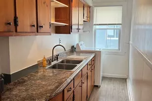 52 Lincoln St, North Andover, MA 01845 - Photo 5