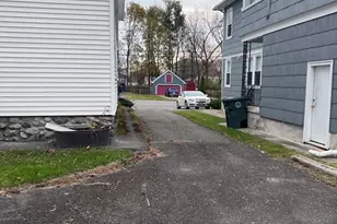 52 Lincoln St, North Andover, MA 01845 - Photo 13