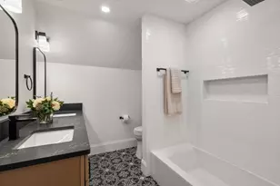 2 Northrop St, Hopedale, MA 01747 - Photo 23