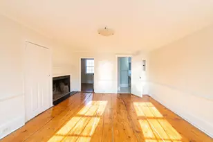 31 Mugford St, Marblehead, MA 01945 - Photo 9