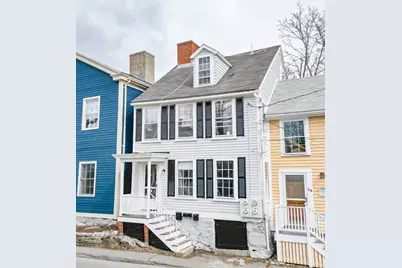 31 Mugford St. #2, Marblehead, MA 01945 - Photo 1