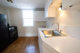 31 Mugford St, Marblehead, MA 01945 - Photo 7