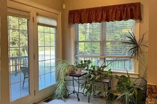 10 Essex St, Douglas, MA 01516 - Photo 9