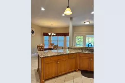 10 Essex St, Douglas, MA 01516 - Photo 17