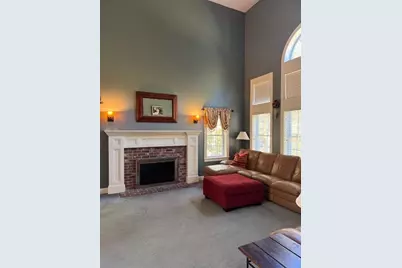 10 Essex St, Douglas, MA 01516 - Photo 3