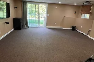 10 Essex St, Douglas, MA 01516 - Photo 31