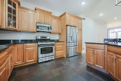 40 Sycamore Ln, Westport, MA 02790 - Photo 13