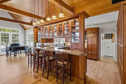 61 Airpark Dr, Falmouth, MA 02536 - Photo 9