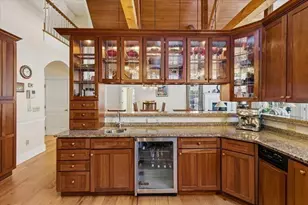 61 Airpark Dr, Falmouth, MA 02536 - Photo 11