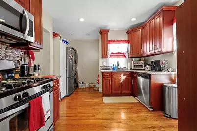 52 Taunton Ave, Boston, MA 02131 - Photo 9
