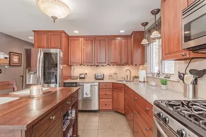 28 Linden Street, Taunton, MA 02780 - Photo 13