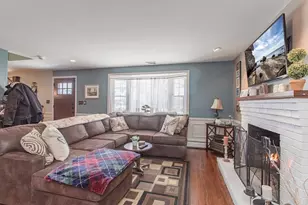 28 Linden St, Taunton, MA 02780 - Photo 7