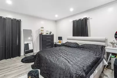 159-161 Howe St, Methuen, MA 01844 - Photo 13