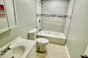 32 Huntington St, Brockton, MA 02301 - Photo 5