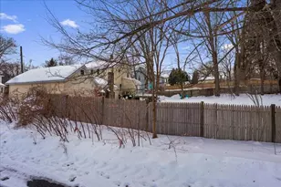 16 Curtis Ave, Haverhill, MA 01835 - Photo 27