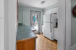 16 Curtis Ave, Haverhill, MA 01835 - Photo 7