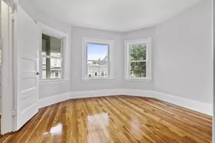 39 Hancock St, Somerville, MA 02144 - Photo 13