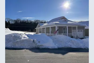 61 Spring Hill Dr #61, Uxbridge, MA 01569 - Photo 3