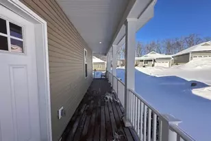 61 Spg Hl Dr, Uxbridge, MA 01569 - Photo 5