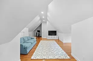 201 Adams St, Dedham, MA 02026 - Photo 23