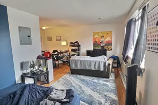 1039 Commonwealth Ave, Boston, MA 02215 - Photo 5