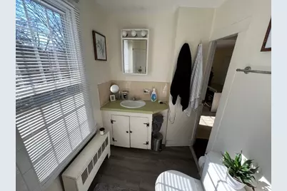 797 Main Street #3, Amherst, MA 01002 - Photo 9