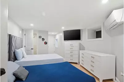 18-20 Bentham Rd, Boston, MA 02122 - Photo 13