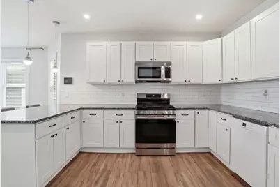 18-20 Bentham Rd, Boston, MA 02122 - Photo 5