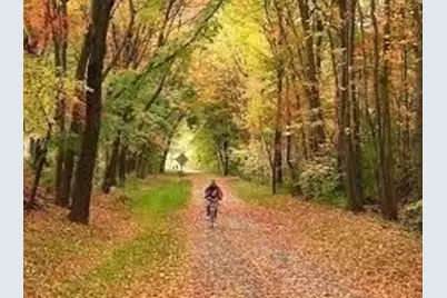 30 View Ave, Northampton, MA 01060 - Photo 9