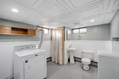 52 Falmouth Rd, Chicopee, MA 01020 - Photo 27