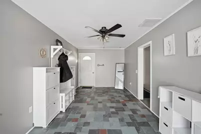 52 Falmouth Rd, Chicopee, MA 01020 - Photo 5