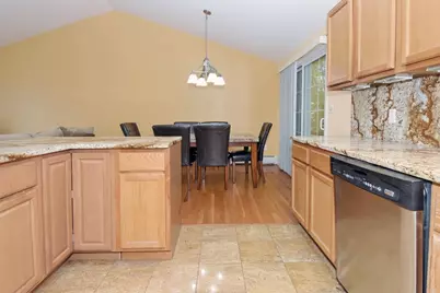 16 Sherwood Rd, Worcester, MA 01602 - Photo 7