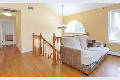 16 Sherwood Rd, Worcester, MA 01602 - Photo 13