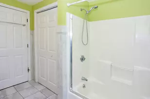 16 Sherwood Rd, Worcester, MA 01602 - Photo 23