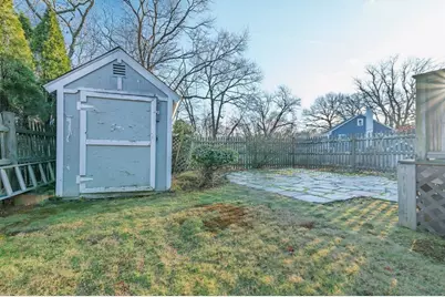 37 Morey Rd, Boston, MA 02132 - Photo 23